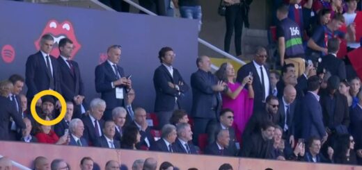 Miquel Camps, que tuiteó contra Vinicius, sentado detrás de dos técnicos del Real Madrid en el palco de Montjuic |  Alivio