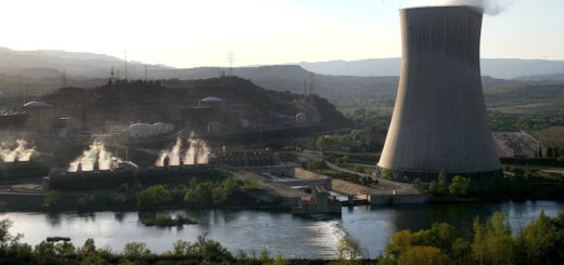 Abandonar la nuclear supondría emitir el equivalente a tres años de gases de efecto invernadero en España