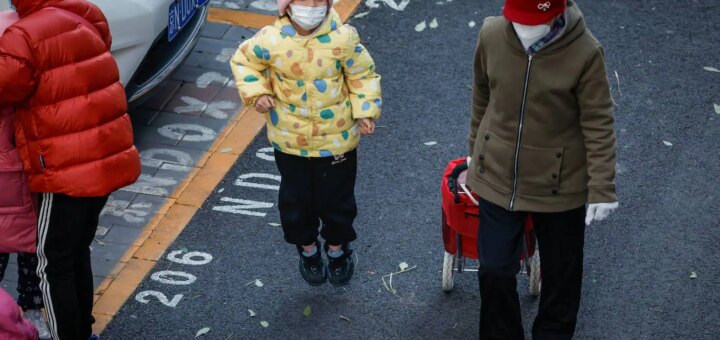 ¿Qué sabemos sobre el aumento de la neumonía en niños en China?