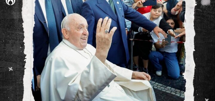 El Papa Francisco sufre de bronquitis infecciosa aguda;  ya no tiene fiebre