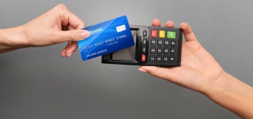 Los cambios que sufrirán las tarjetas de crédito y débito en 2024
